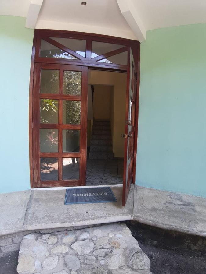 Hotel Cabanas Margarita & Ed Паленке Екстериор снимка