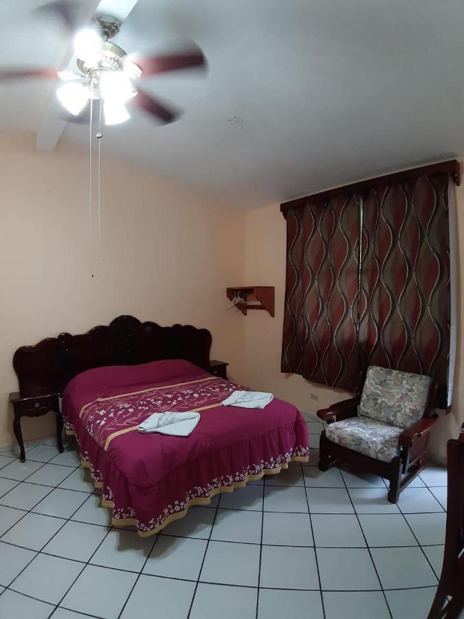 Hotel Cabanas Margarita & Ed Паленке Екстериор снимка