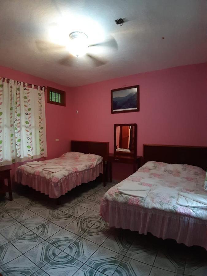 Hotel Cabanas Margarita & Ed Паленке Екстериор снимка